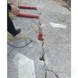 劈石机革新土石方工程 高效无声，守护民生安宁