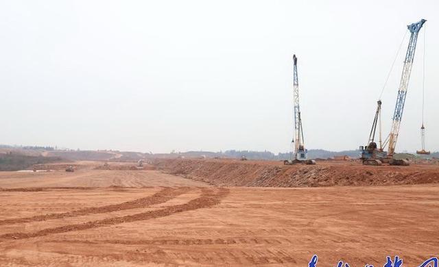 达州机场迁建项目加速推进 土石方工程预计月底基本完成